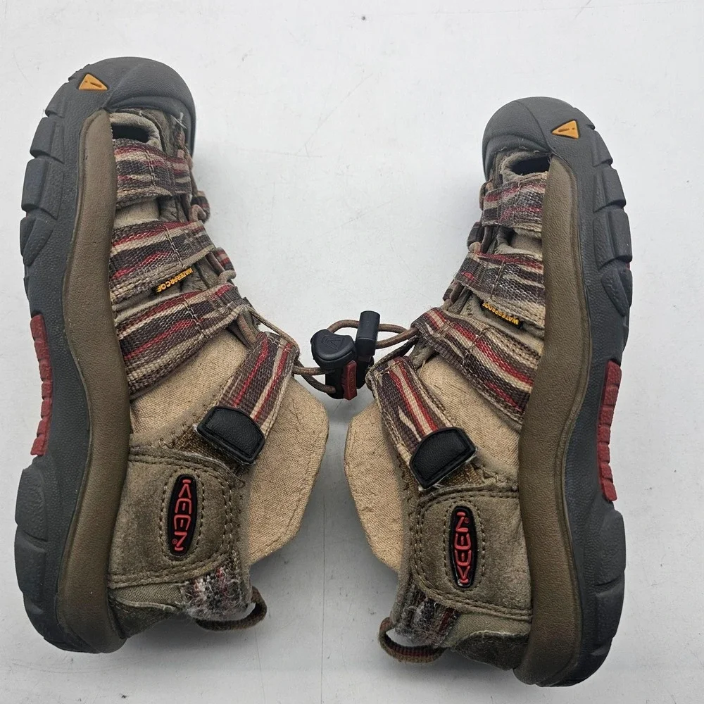 Keen Shoes KIDS Size 1 Brown Newport H2 Sandals Water Hiking Outdoor 1009971